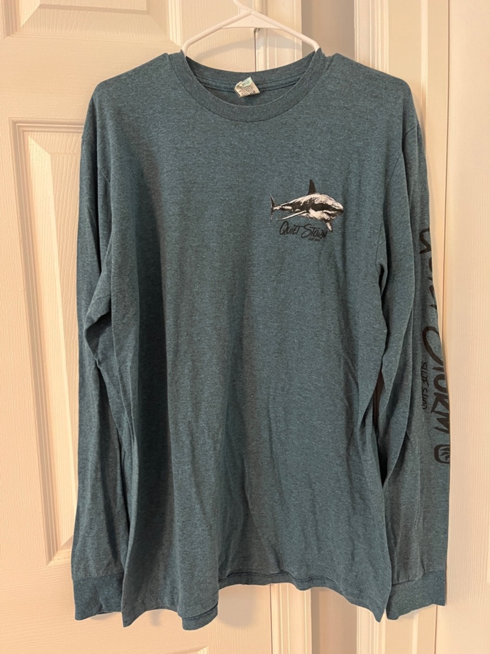 Quiet Storm Men’s Long-Sleeve Crew Tee in Teal Blue